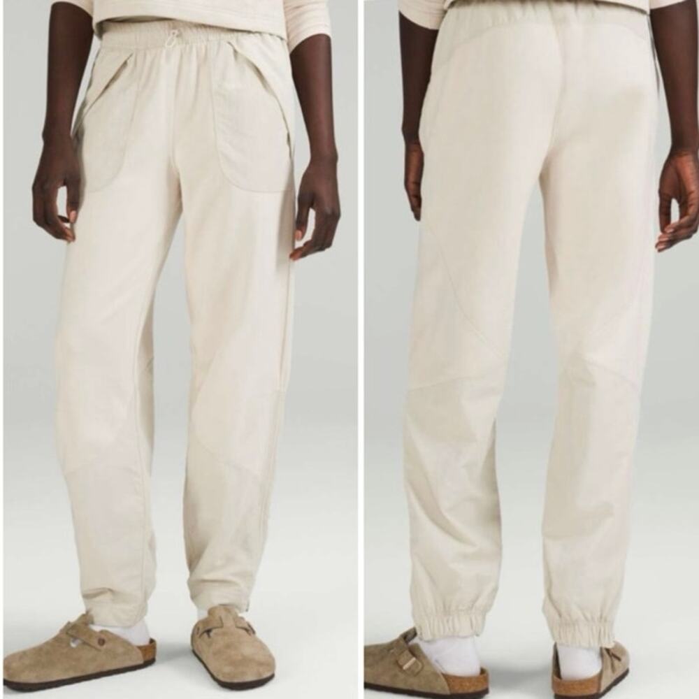 Lululemon Effortless Mid-Rise Pant